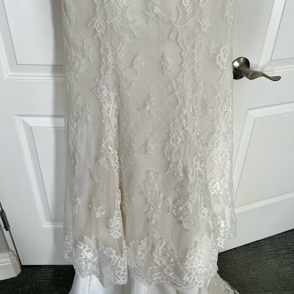 Maggie Sottero wedding dress - Picture 5 of 8